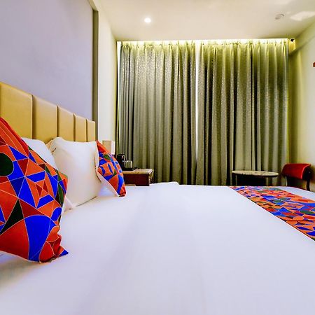 Fabhotel Naivara Boutique Udaipur Exteriör bild
