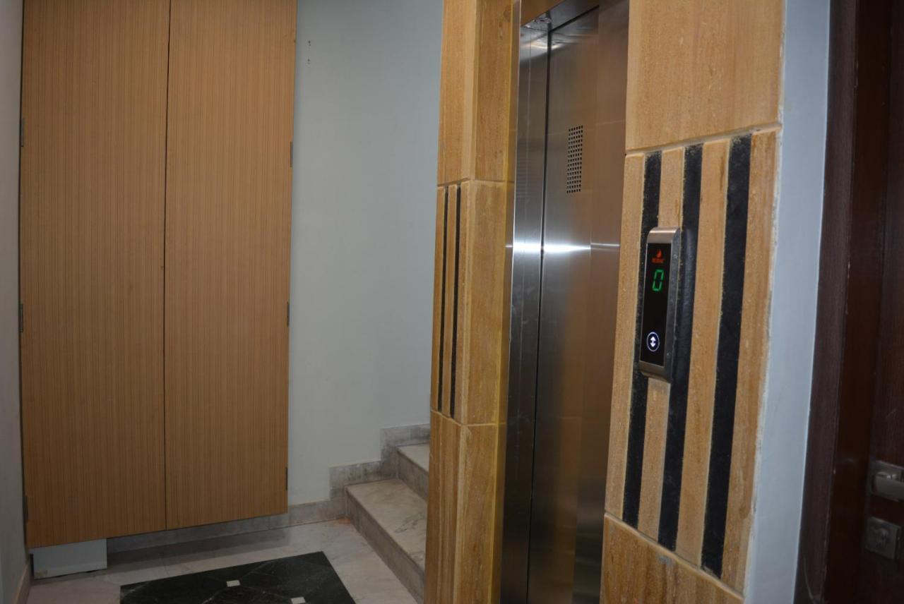 Fabhotel Naivara Boutique Udaipur Exteriör bild