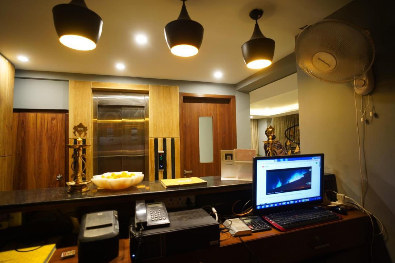 Fabhotel Naivara Boutique Udaipur Exteriör bild