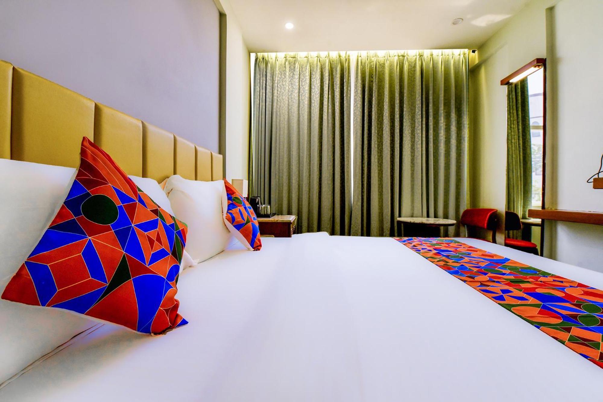 Fabhotel Naivara Boutique Udaipur Exteriör bild