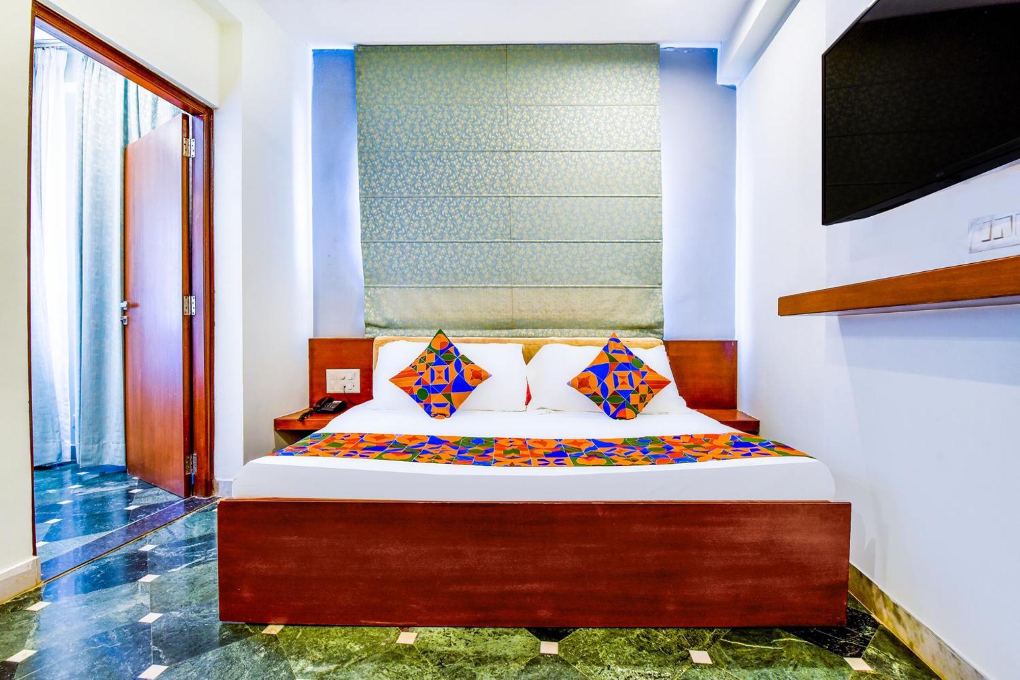 Fabhotel Naivara Boutique Udaipur Exteriör bild